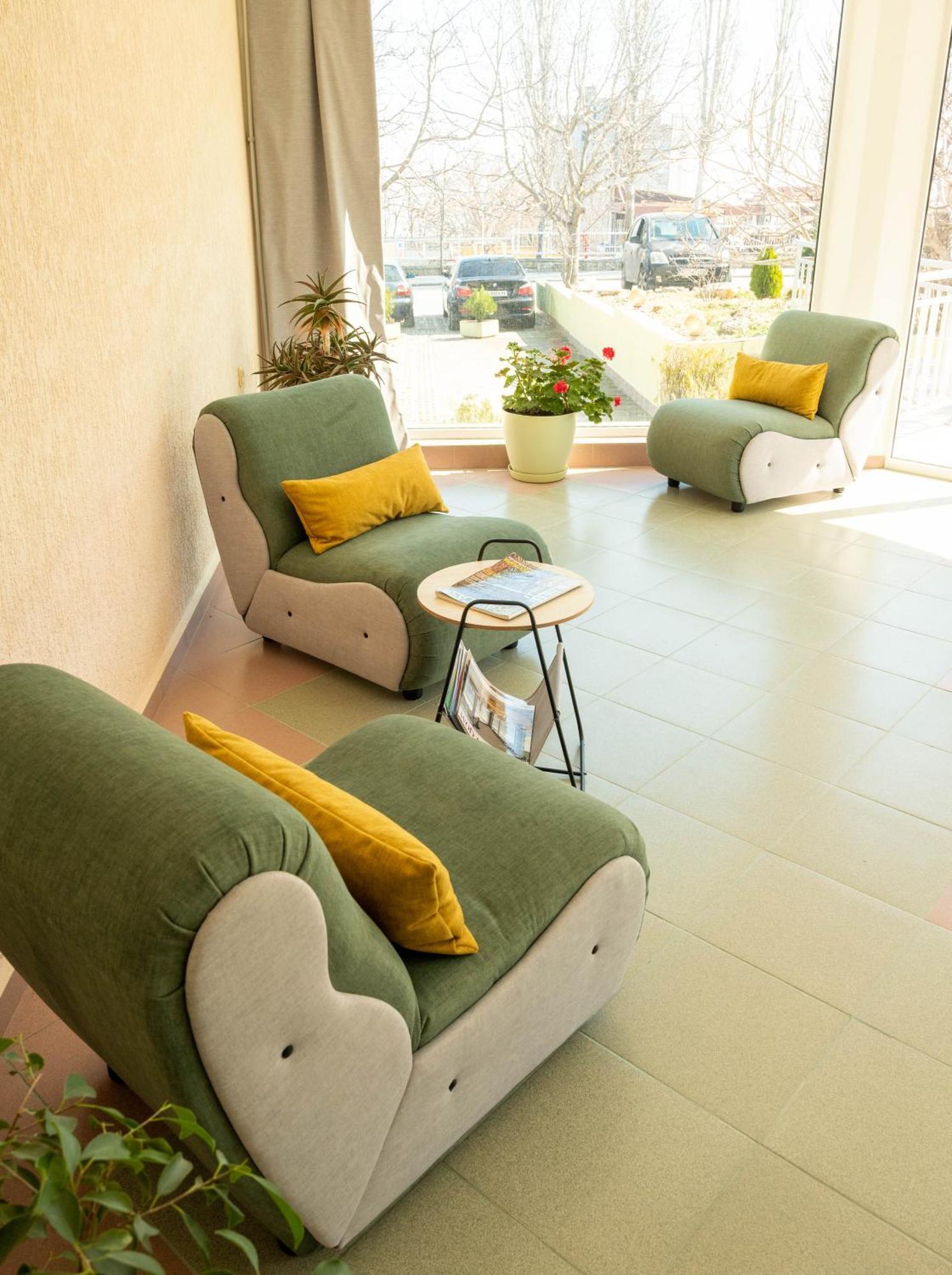 Perla Aparthotel Golden Sands Luaran gambar