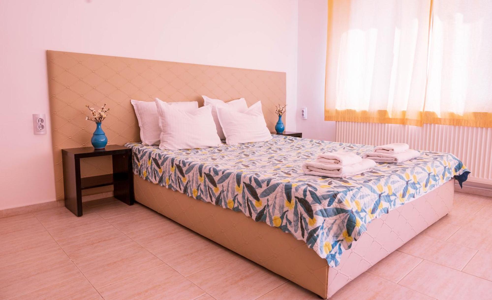 Perla Aparthotel Golden Sands Luaran gambar