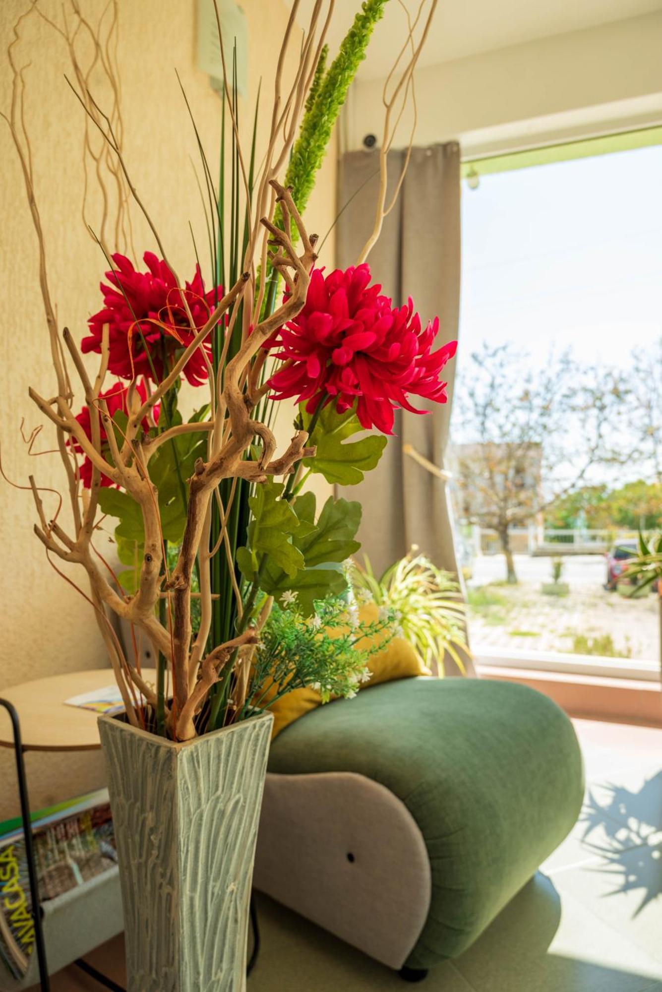 Perla Aparthotel Golden Sands Luaran gambar