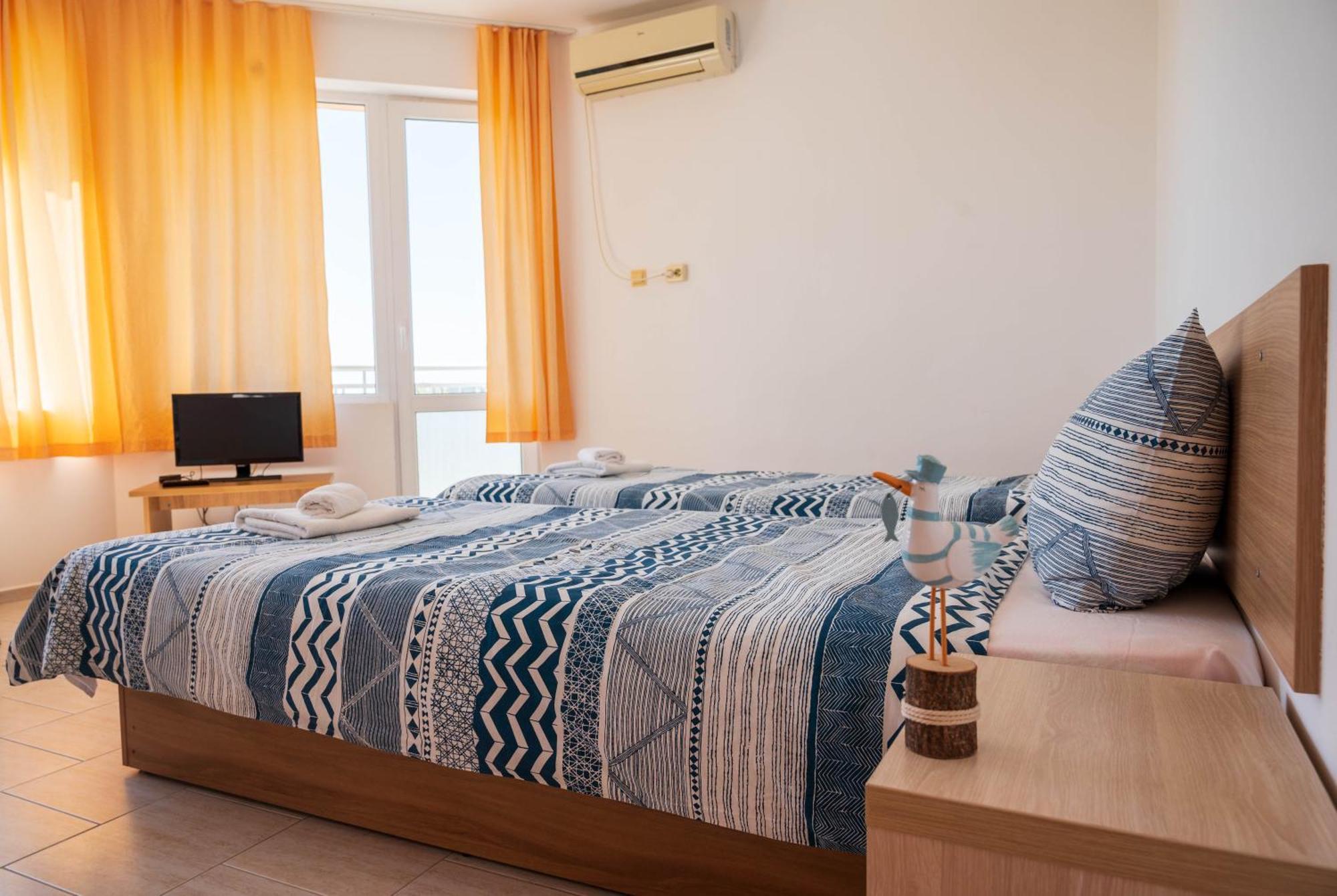 Perla Aparthotel Golden Sands Luaran gambar