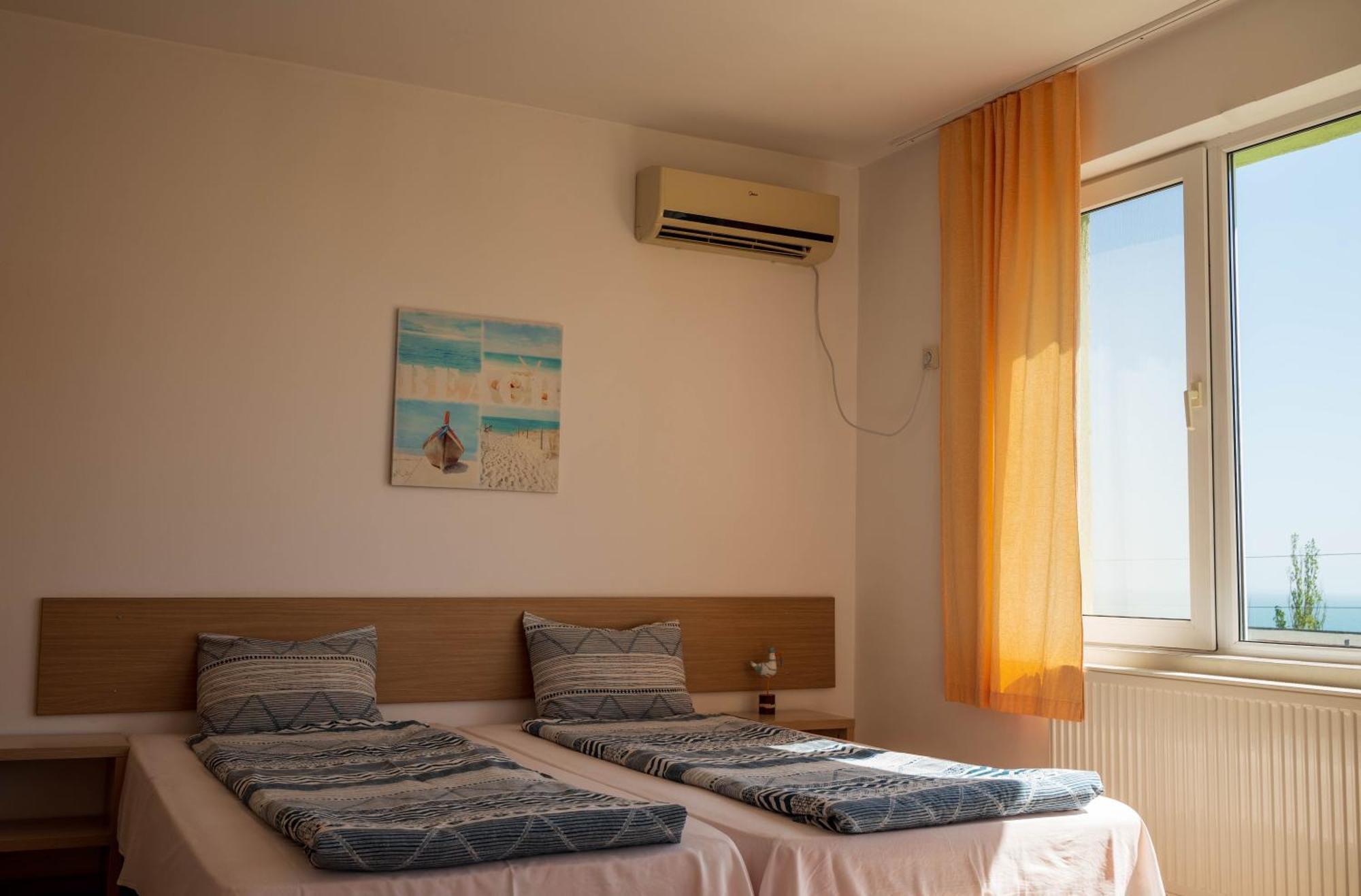 Perla Aparthotel Golden Sands Luaran gambar
