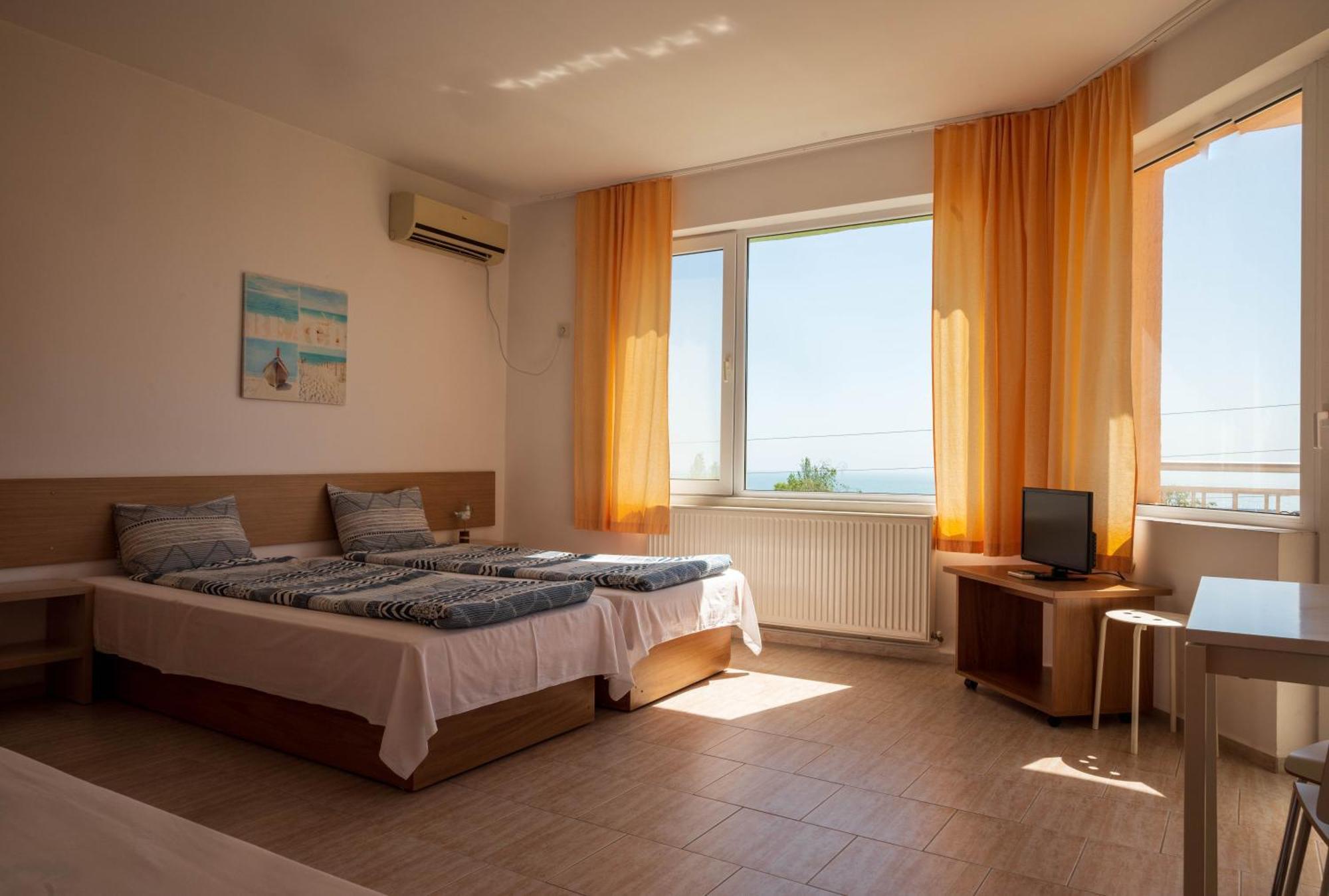 Perla Aparthotel Golden Sands Luaran gambar